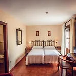 Llanos 3*