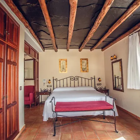 Hotel Llanos Capileira