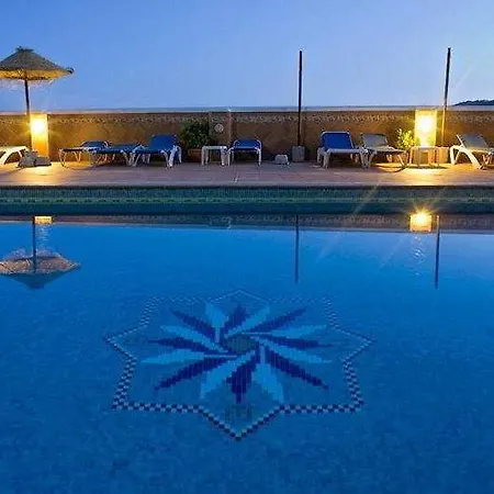 Llanos Hotel 3*