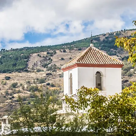 Hotel Llanos Capileira